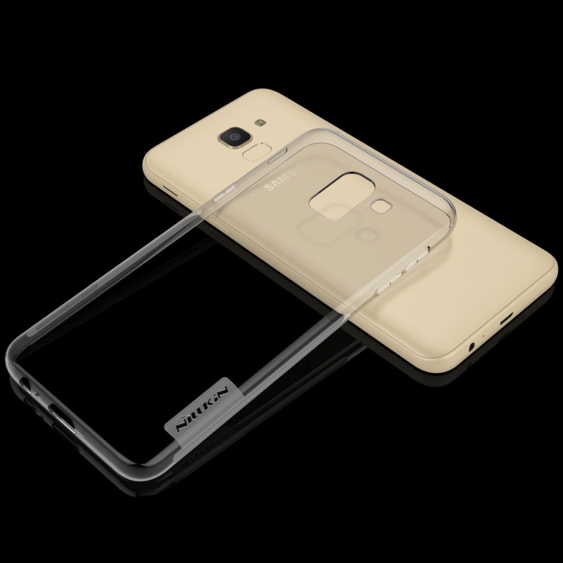 Ốp Lưng Samsung Galaxy J6 2018 Dẻo Trong Suốt Hiệu Nillkin được làm bằng chất nhựa dẻo cao cấp nên độ đàn hồi cao, thiết kế dạng dẻo,là phụ kiện kèm theo máy rất sang trọng và thời trang.